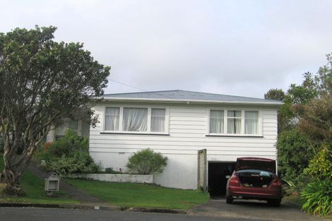 Photo of property in 10 Lane Crescent, Tawa, Wellington, 5028