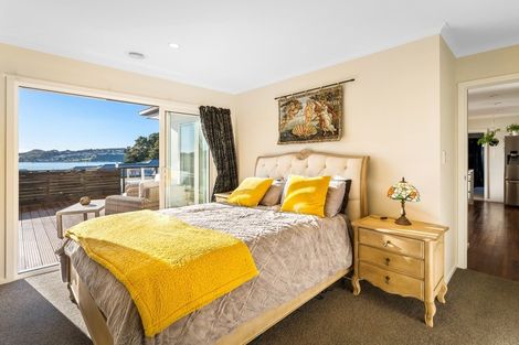 Photo of property in 8 Ihakara Arthur Lane, Aotea, Porirua, 5024