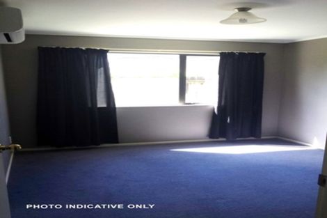 Photo of property in 68 Clifton Terrace, Fitzherbert, Palmerston North, 4410