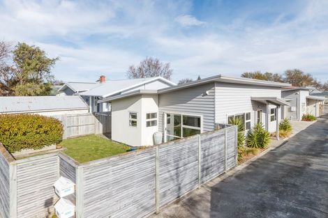 Photo of property in 12a Oxford Street, Hokowhitu, Palmerston North, 4410