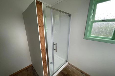 Photo of property in 305 Don Buck Road, Massey, Auckland, 0614