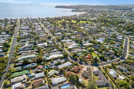 Photo of property in 1/114 The Circle, Manly, Whangaparaoa, 0930