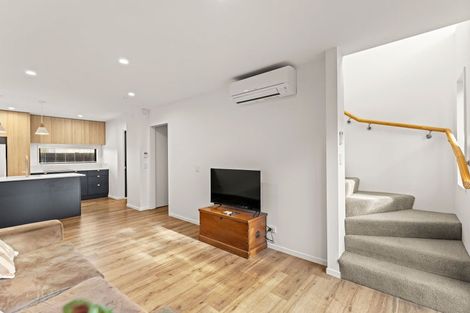 Photo of property in 2/21 Mersey Street, St Albans, Christchurch, 8014