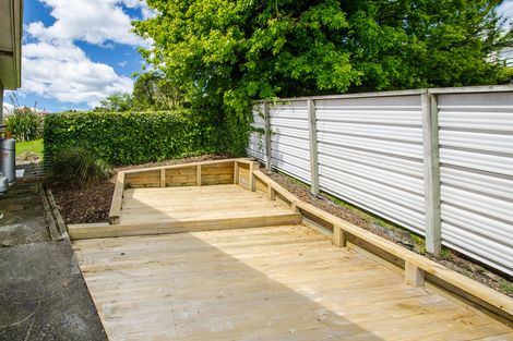 Photo of property in 15 Tomkins Street, Green Island, Dunedin, 9018