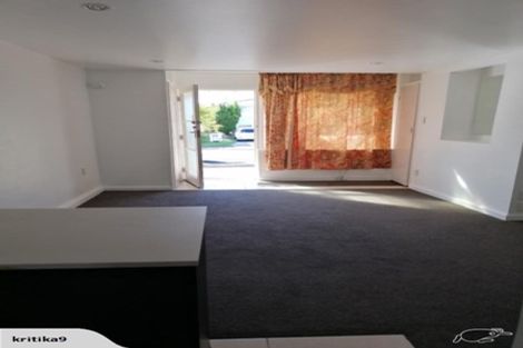 Photo of property in 43 Ellis Avenue, Mount Roskill, Auckland, 1041