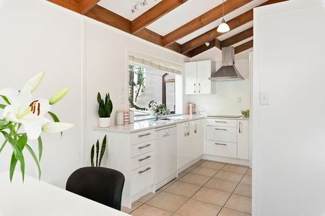 Photo of property in 16b Godden Crescent, Orakei, Auckland, 1071