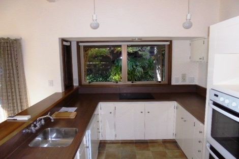 Photo of property in 5a Seapoint Road, Bluff Hill, Napier, 4110