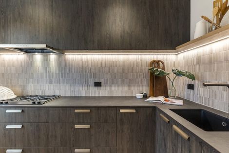 Photo of property in 28a Oliver Twist Avenue, Mellons Bay, Auckland, 2014