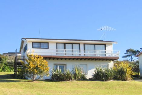 Photo of property in 3 Gordon Craig Place, Algies Bay, Warkworth, 0920