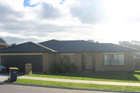 Photo of property in 13 Sapperton Drive, Henderson, Auckland, 0612