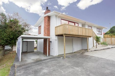 Photo of property in 1/594 East Coast Road, Pinehill, Auckland, 0630