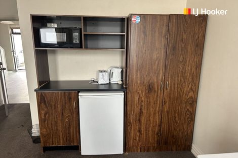 Photo of property in 5a Anzac Avenue, Dunedin Central, Dunedin, 9016