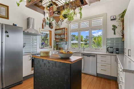 Photo of property in 43 Sunnyvale Road, Massey, Auckland, 0614