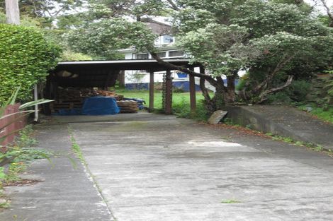 Photo of property in 10 Innes Way, Newlands, Wellington, 6037