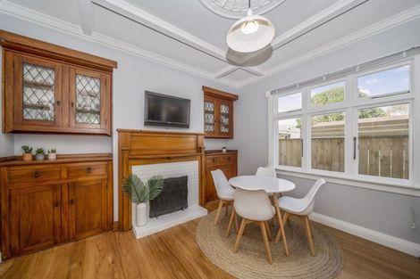 Photo of property in 178 Carrington Street, Lower Vogeltown, New Plymouth, 4310