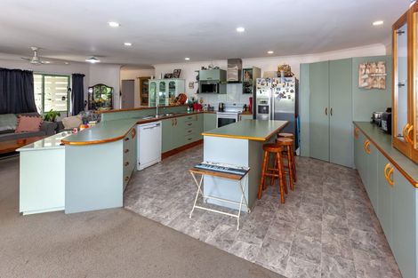Photo of property in 36 Herbert Drive, Whangamata, 3620