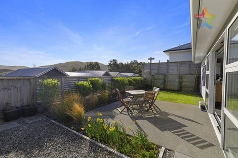 Photo of property in 157 Waipounamu Drive, Kelson, Lower Hutt, 5010