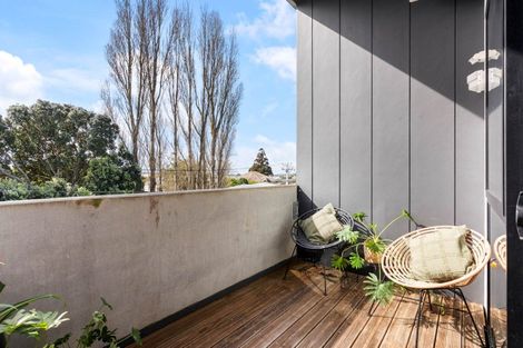 Photo of property in 8/2 Tahuhu Road, Mount Wellington, Auckland, 1062