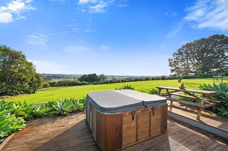 Photo of property in 70 Wishart Road, Helensville, 0800