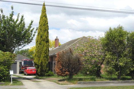 Photo of property in 210 Grahams Road, Burnside, Christchurch, 8053