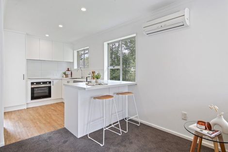 Photo of property in 2/18 Kawau Crescent, Bromley, Christchurch, 8062