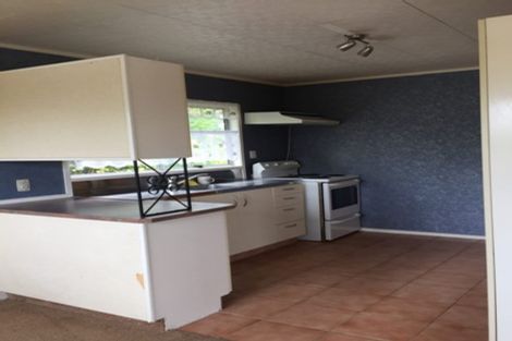 Photo of property in 126 Sunset Road, Unsworth Heights, Auckland, 0632