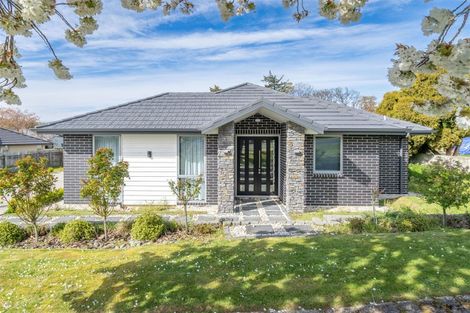 Photo of property in 14 Mary Street, Gore, 9710