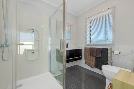 Photo of property in 13 Russell Avenue, Pukekohe, 2120