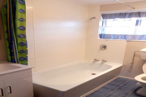 Photo of property in 31a Omaha Grove, Totara Park, Upper Hutt, 5018