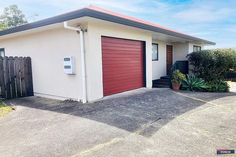 Photo of property in 2/75 Russell Road, Manurewa, Auckland, 2102
