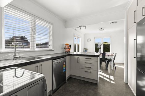 Photo of property in 61 King Street, Taradale, Napier, 4112