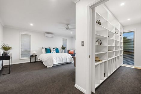 Photo of property in 2 Stonebridge Road, Temple View, Hamilton, 3289