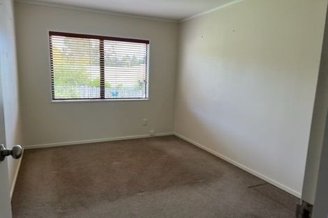 Photo of property in 3/77 Konini Road, Titirangi, Auckland, 0604