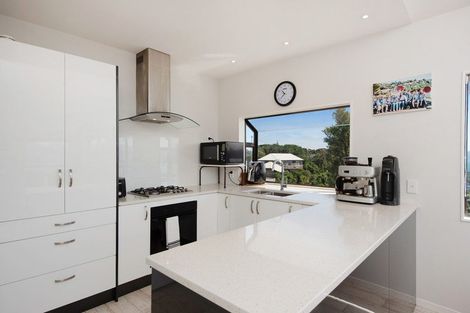 Photo of property in 70a Seatoun Heights Road, Seatoun, Wellington, 6022