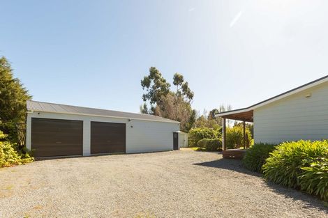 Photo of property in 365 Bluff Rangitumau Road, Rangitumau, Masterton, 5871