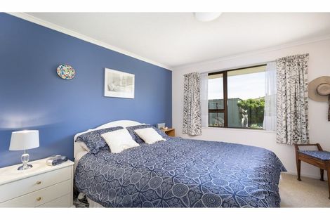 Photo of property in 75 Frankleigh Street, Somerfield, Christchurch, 8024