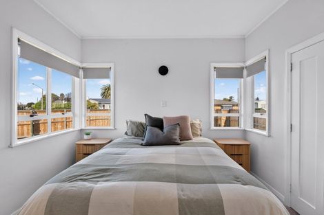 Photo of property in 1 Lowry Terrace, Marewa, Napier, 4110