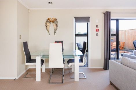 Photo of property in 65a Rosalie Terrace, Kelvin Grove, Palmerston North, 4414