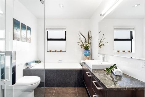 Photo of property in 243 Mangatawhiri Road, Omaha, Warkworth, 0986