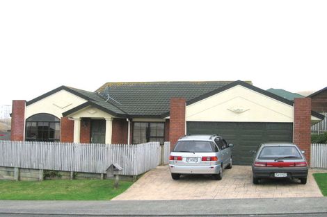 Photo of property in 28 Kentwood Drive, Woodridge, Wellington, 6037