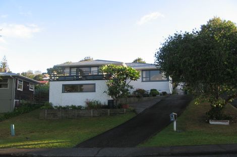 Photo of property in 79 Monarch Avenue, Hillcrest, Auckland, 0627