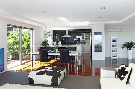 Photo of property in 16 Kenmure Drive, Huntsbury, Christchurch, 8022