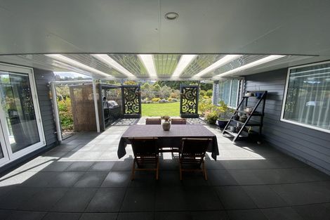 Photo of property in 26 Lacebark Drive, Kinloch, Taupo, 3377