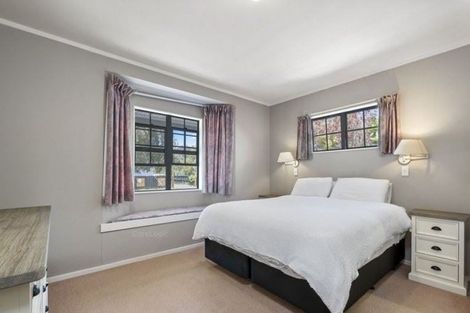 Photo of property in 31 Matauwhi Road, Russell, 0202