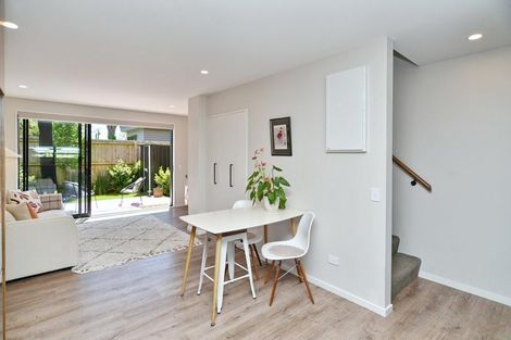 Photo of property in 4/162 Springfield Road, St Albans, Christchurch, 8014
