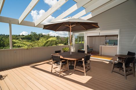 Photo of property in 22 Alderton Drive, Kerikeri, 0230