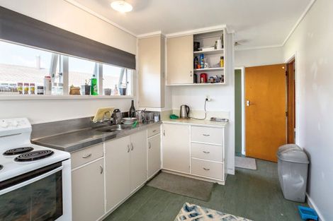 Photo of property in 20 Dublin Street, Martinborough, 5711