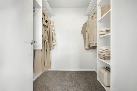 Photo of property in 4 Park Green Avenue, Rosehill, Papakura, 2113