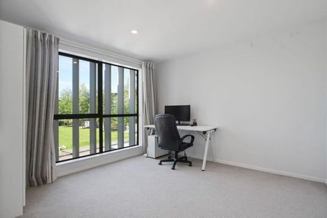 Photo of property in 15 Carder Court, Hobsonville, Auckland, 0618