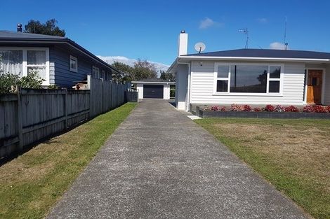 Photo of property in 23 Edwards Place, Terrace End, Palmerston North, 4410
